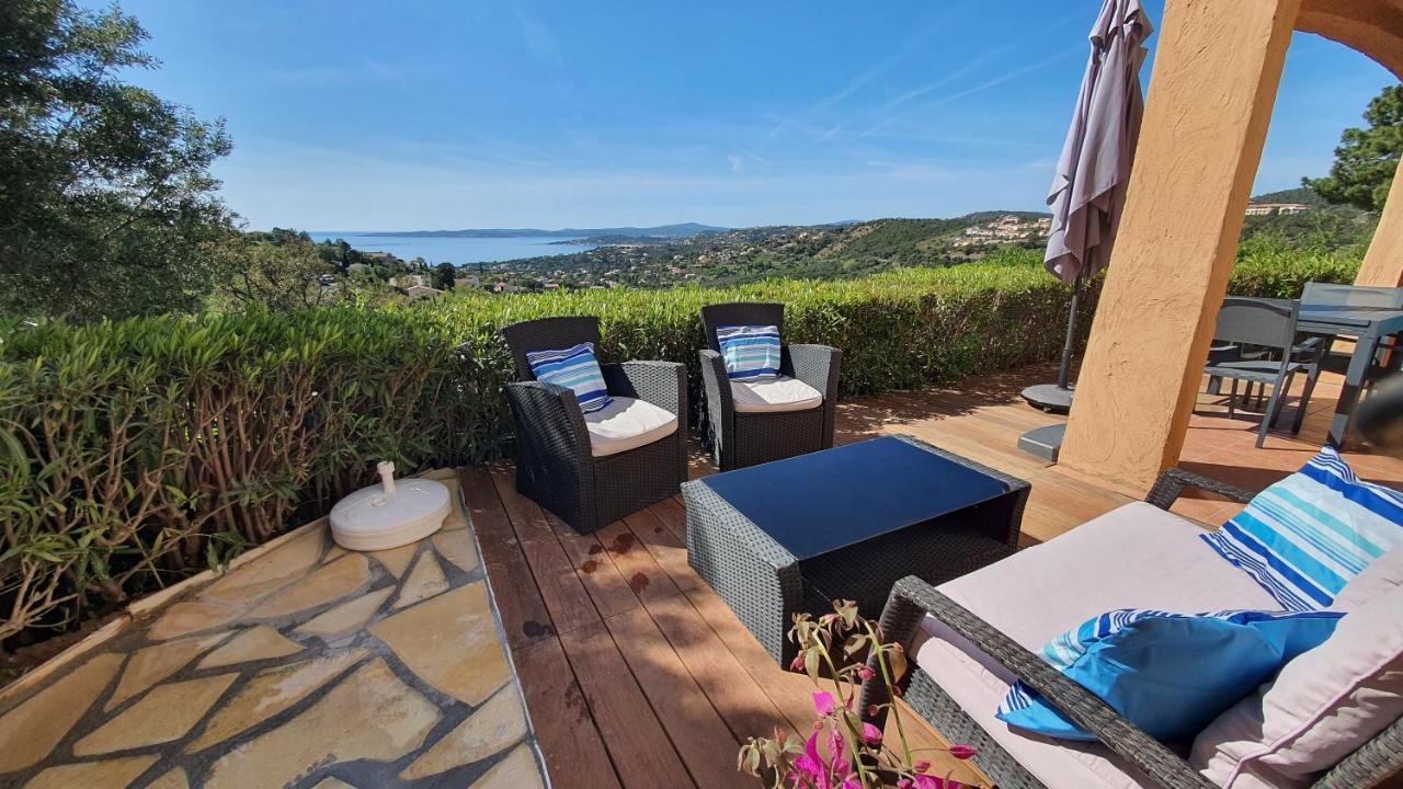 Les Issambres Appart 6 Pers Grande Terrasse Superbe Vue Mer Et Golfe De Saint Tropez, Piscine Exterior foto